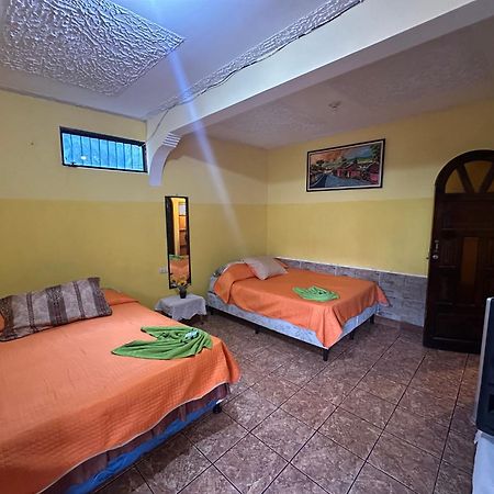 Hospedaje Gonzalez San Pedro La Laguna Buitenkant foto